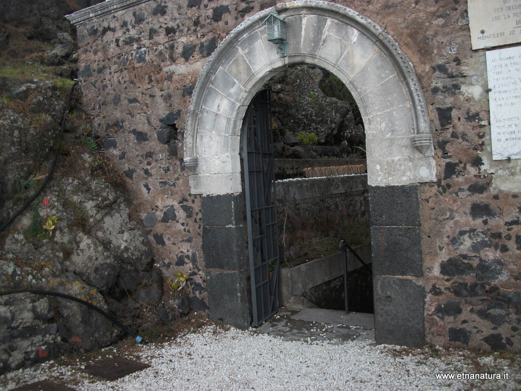 Grotta Mompilieri-Numero visite:35116