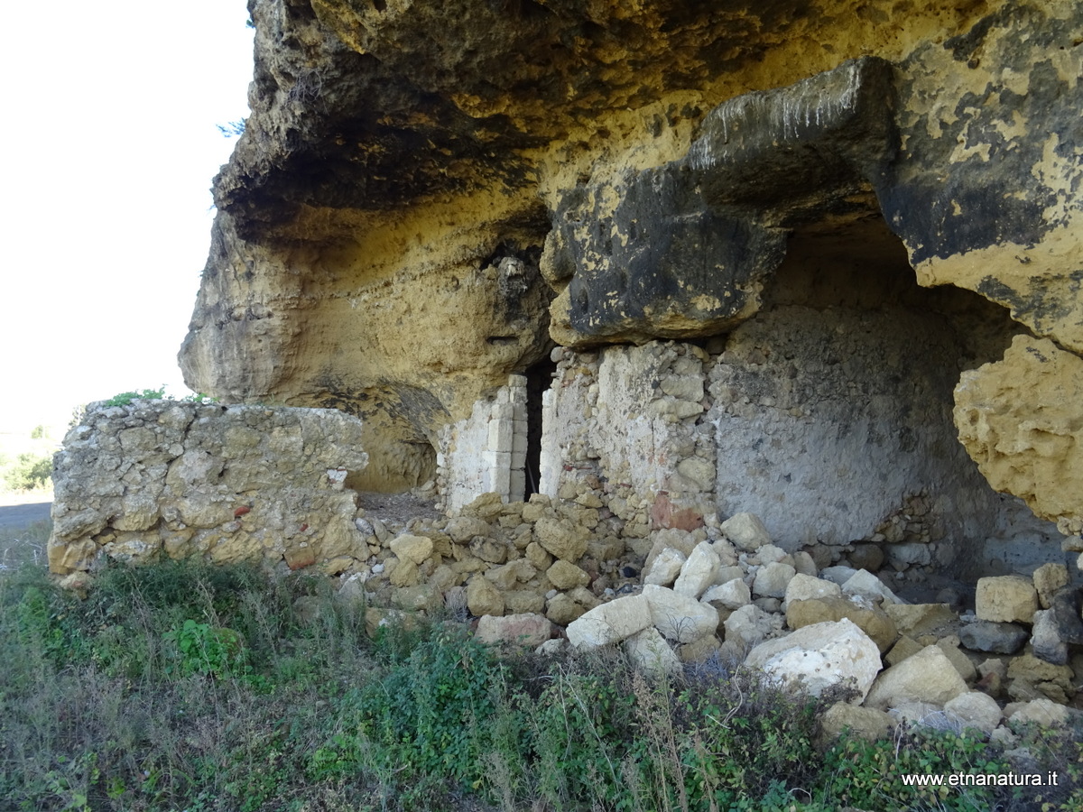 Grotte Primosole-Numero visite:14931